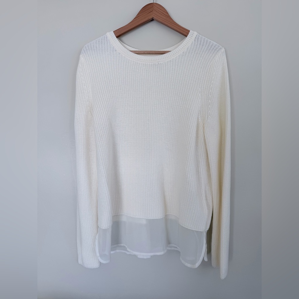Banana Republic Cream Long Sleeve Sweater Top